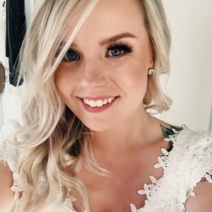 Meet your Posher, Alayna